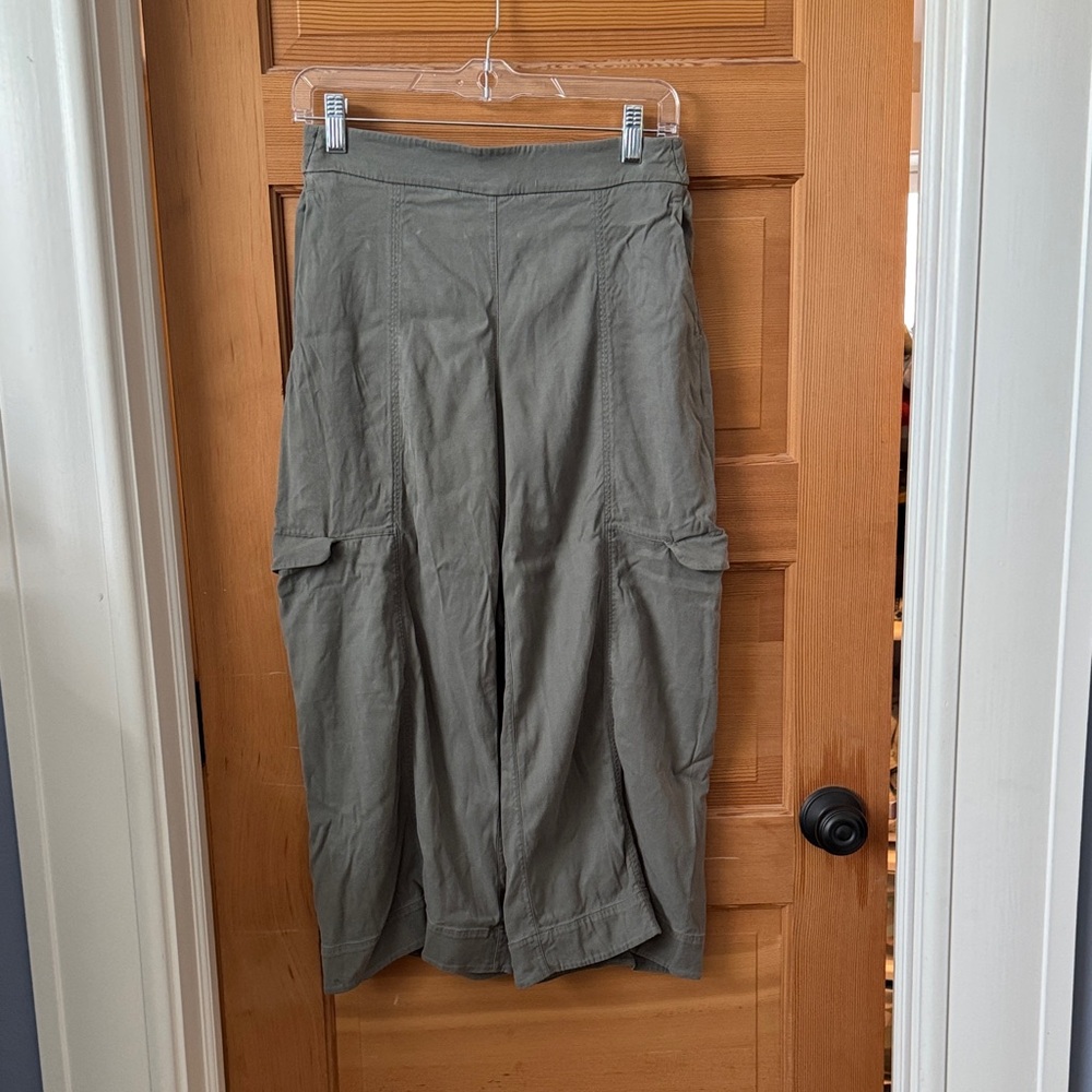 lululemon athletica Women's Metropolis Maven Capris